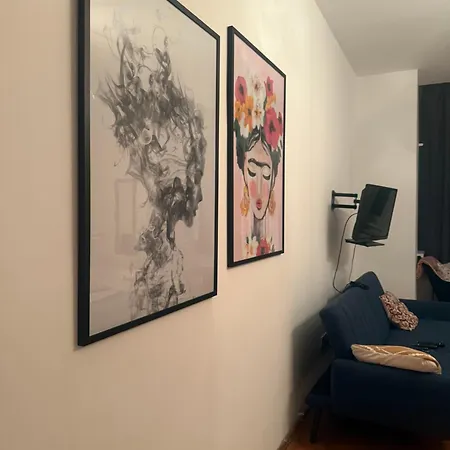 The Place In The Center- Free Parking Apartman Szarajevó